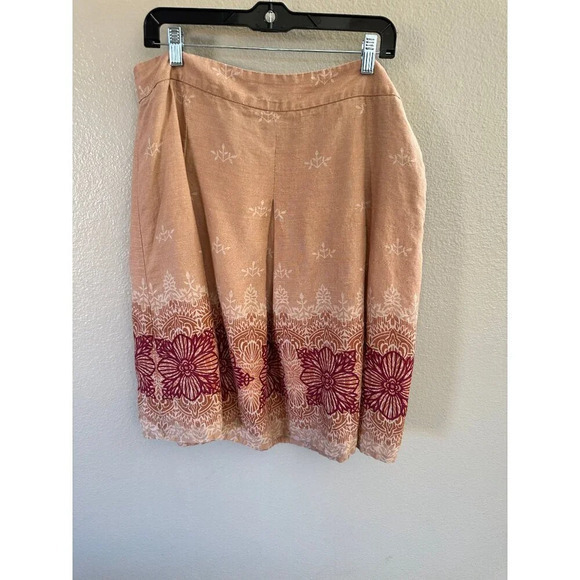 Merona‎ Women's Tan Floral Skirt, tan floral skirt, floral skirt, midi skirt - Picture 2 of 6